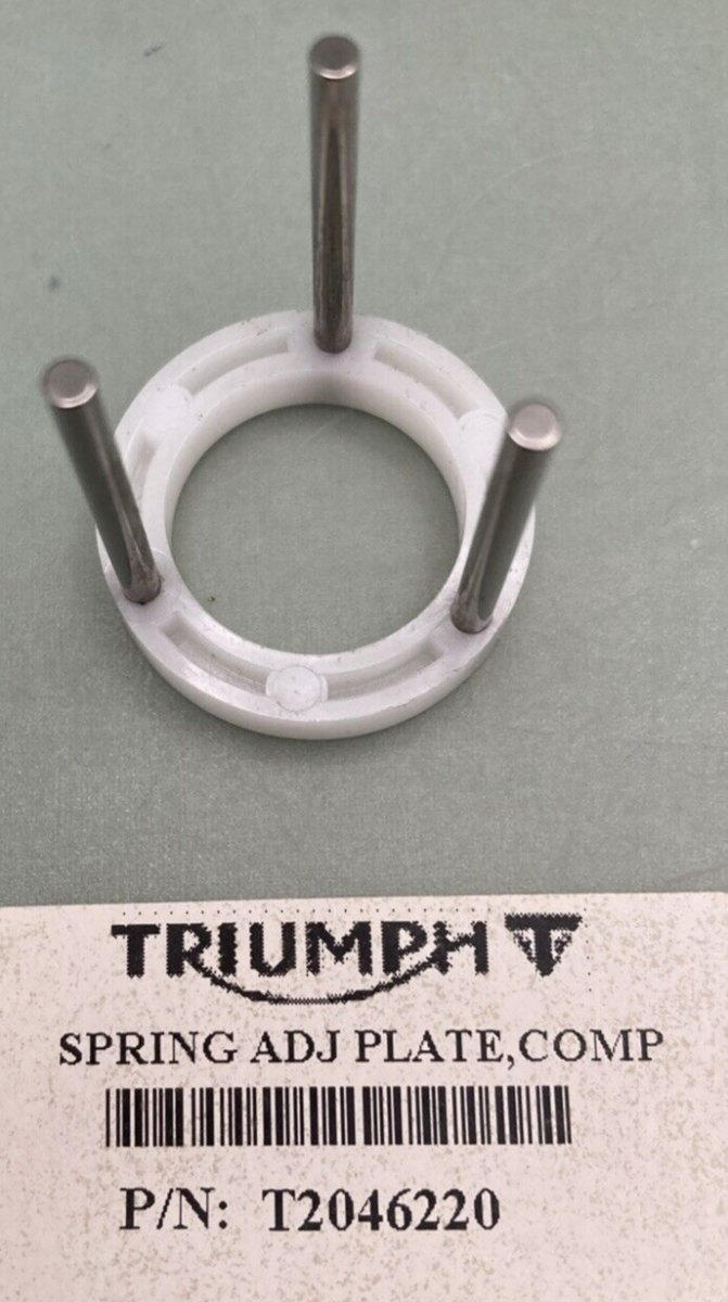 NEW GENUINE TRIUMPH T2046220 Spring Adj Plate, Comp