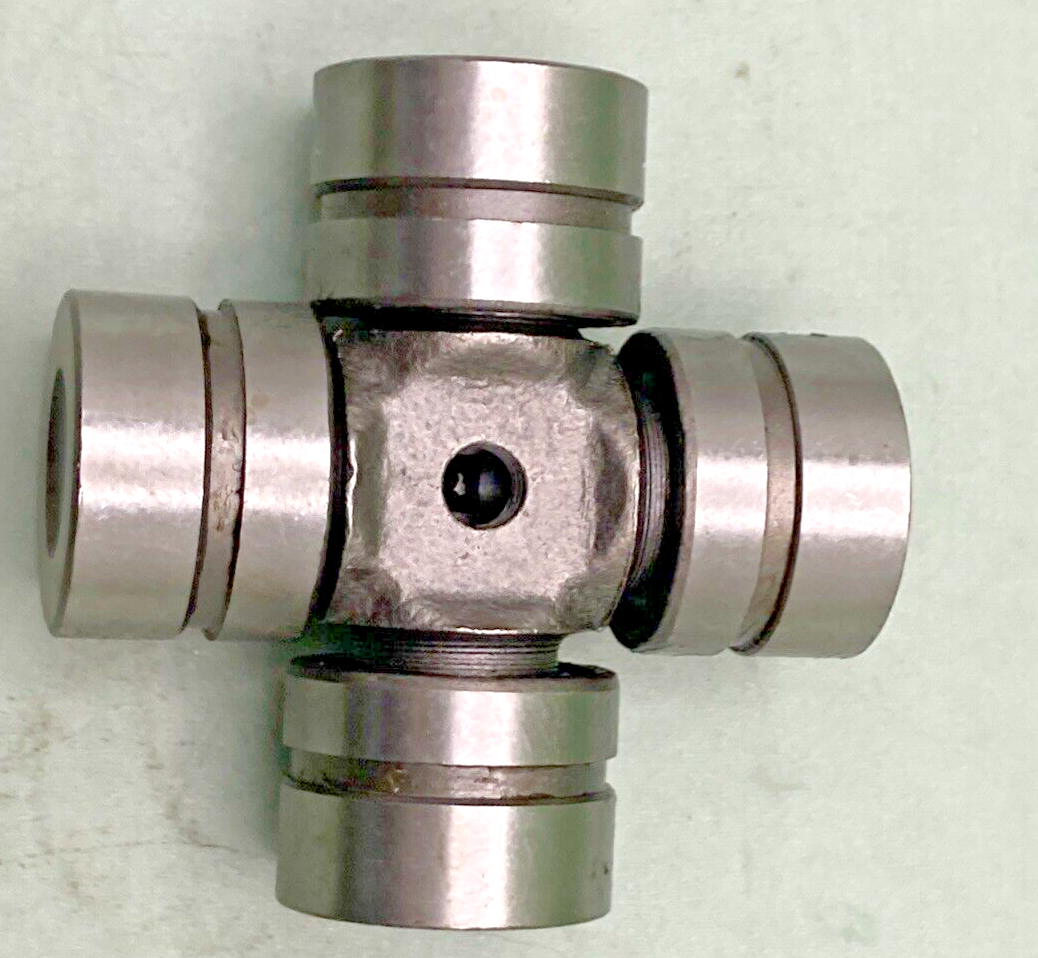 NEW REPLACES U-JOINT UJ121 UNIVERSAL JOINT CROSS BEARING