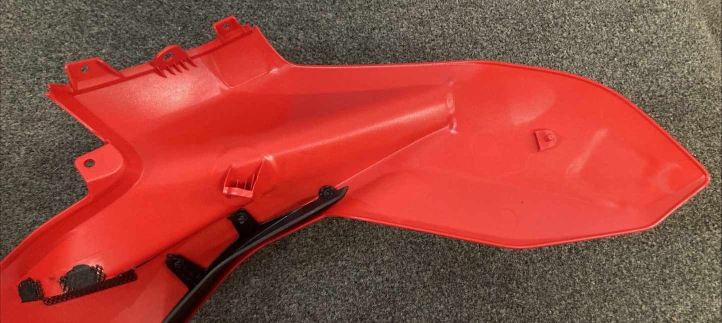 NEW GENUINE DUCATI 4801B671AB FAIRING PANEL UPPER RIGHT PANIGALE RED