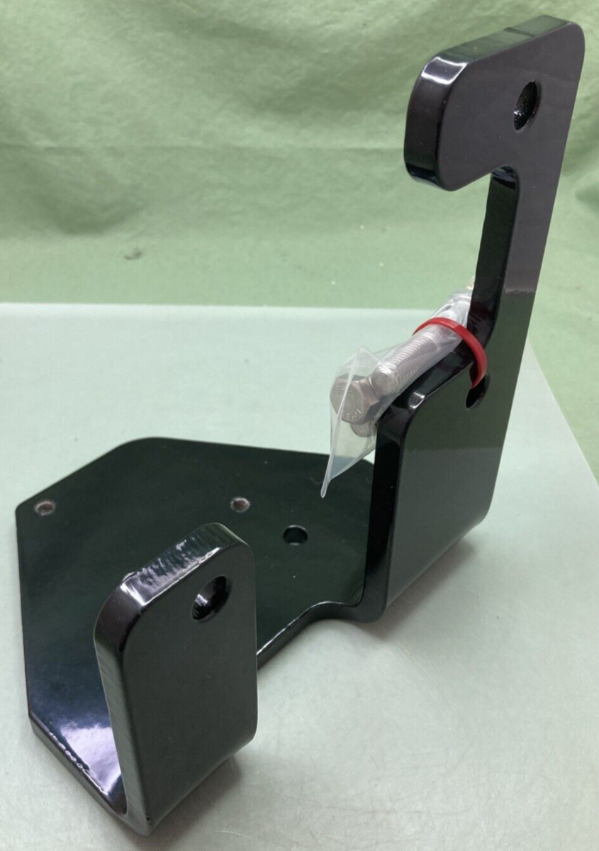 NEW 91140968 LADDER MOUNT BRACKET