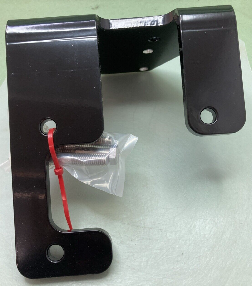 NEW 91140638 LADDER MOUNT BRACKET