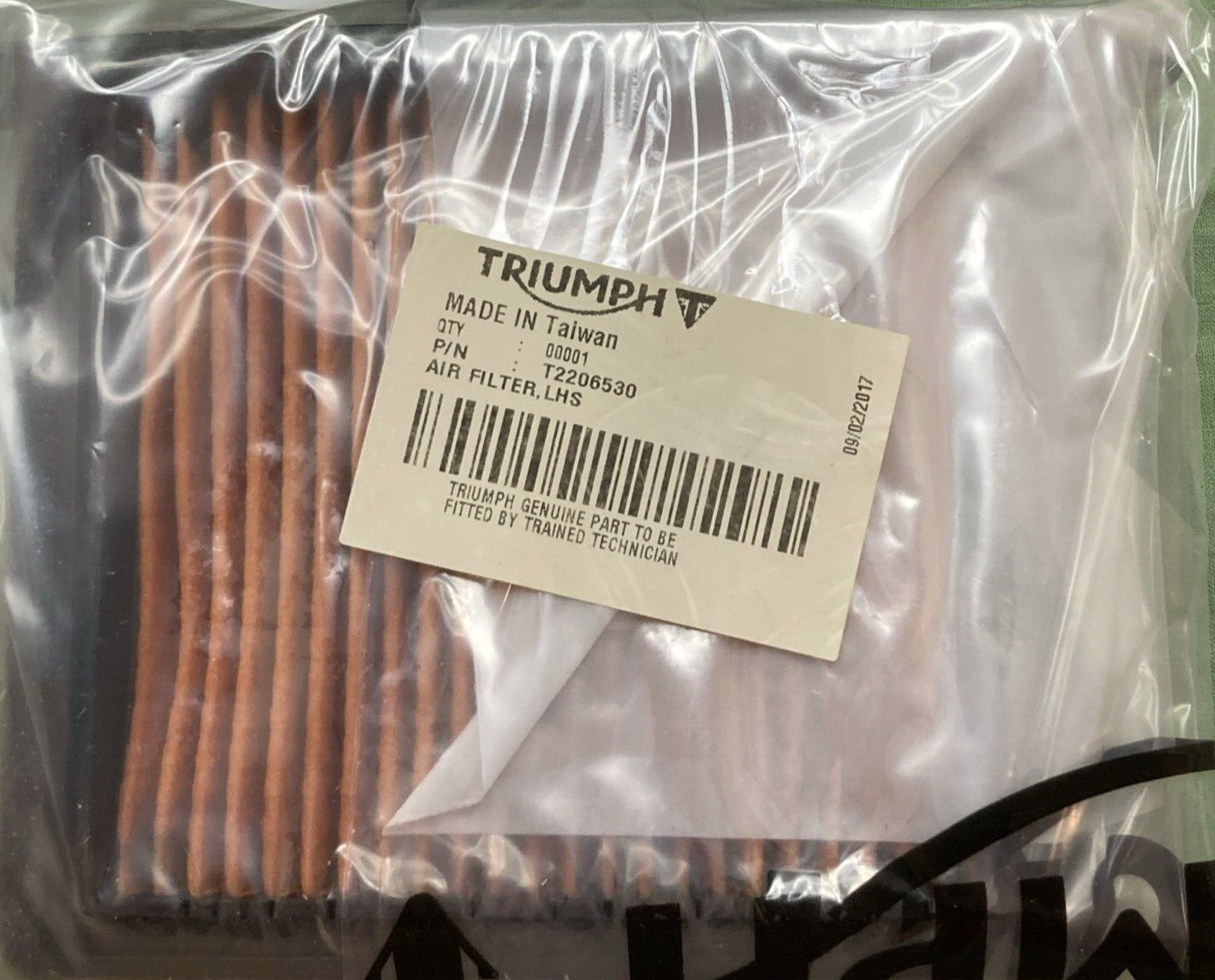 NEW GENUINE TRIUMPH T3990166 ENGINE SERVICE KIT INCOMPLETE SEE DESC