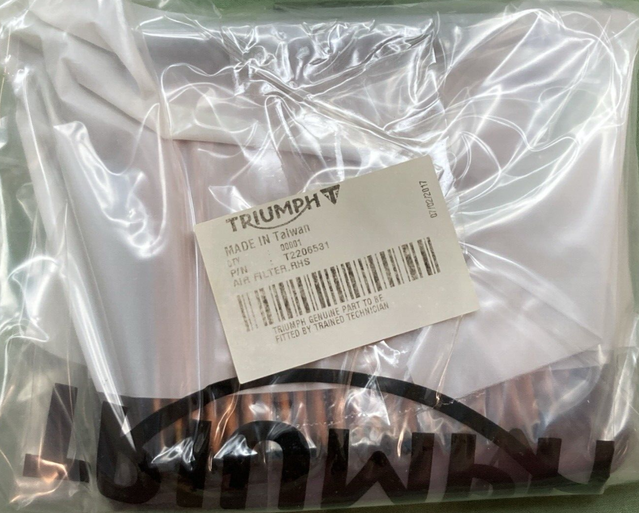 NEW GENUINE TRIUMPH T3990166 ENGINE SERVICE KIT INCOMPLETE SEE DESC