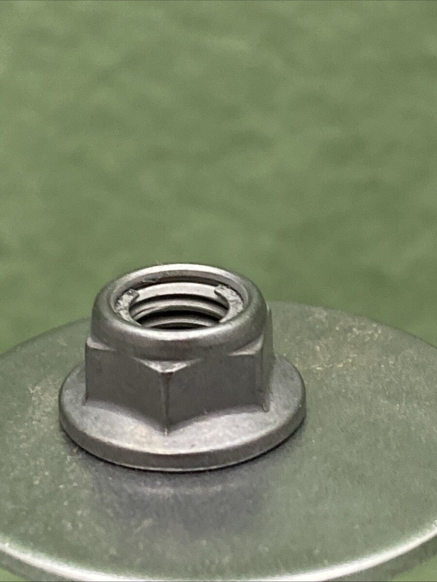 NEW GENUINE TRIUMPH T3350004 Locknut, Flanged, M8