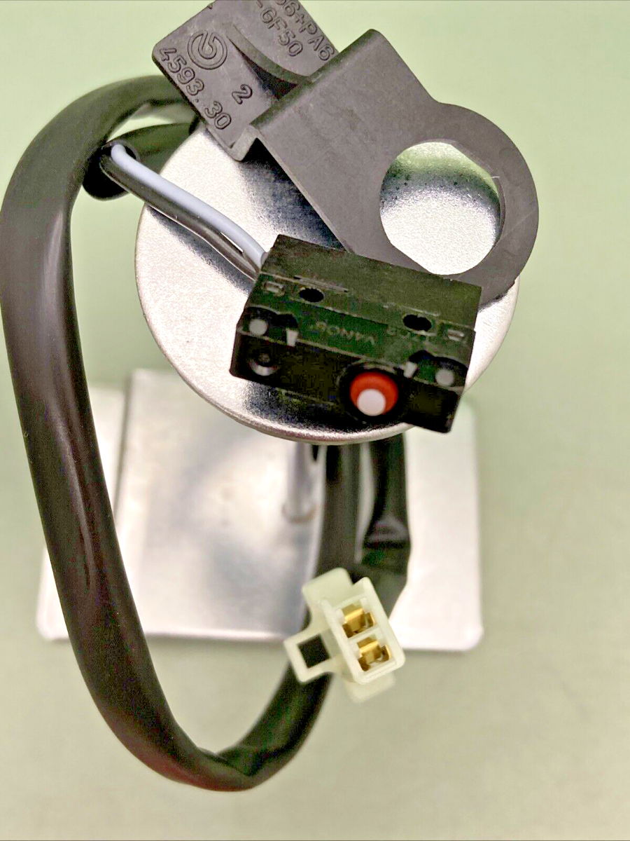 NEW GENUINE DUCATI 53940721A MICROSWITCH