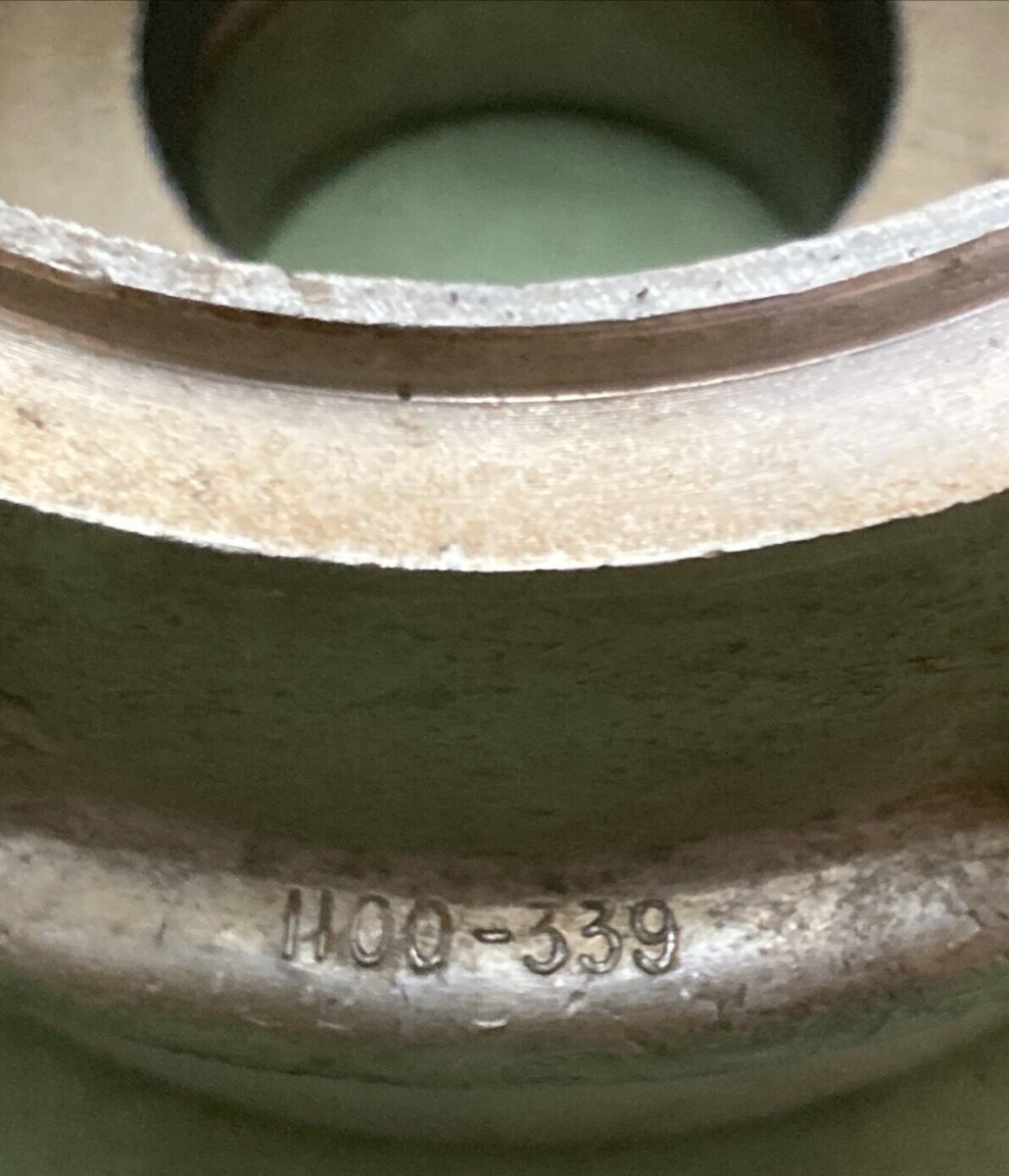 NEW GENUINE MERCURY 1100-339A1 END CAP ASSEMBLY CRANKSHAFT UPPER OUTBOARD