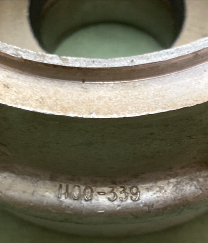 NEW GENUINE MERCURY 1100-339A1 END CAP ASSEMBLY CRANKSHAFT UPPER OUTBOARD