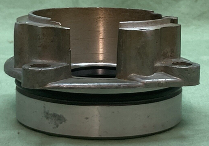 NEW GENUINE MERCURY 1100-339A1 END CAP ASSEMBLY CRANKSHAFT UPPER OUTBOARD