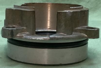 NEW GENUINE MERCURY 1100-339A1 END CAP ASSEMBLY CRANKSHAFT UPPER OUTBOARD