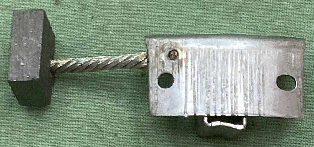 NEW GENUINE DELCO REMY 193503 BRUSH ASSEMBLY 26041 W/ HARDWARE