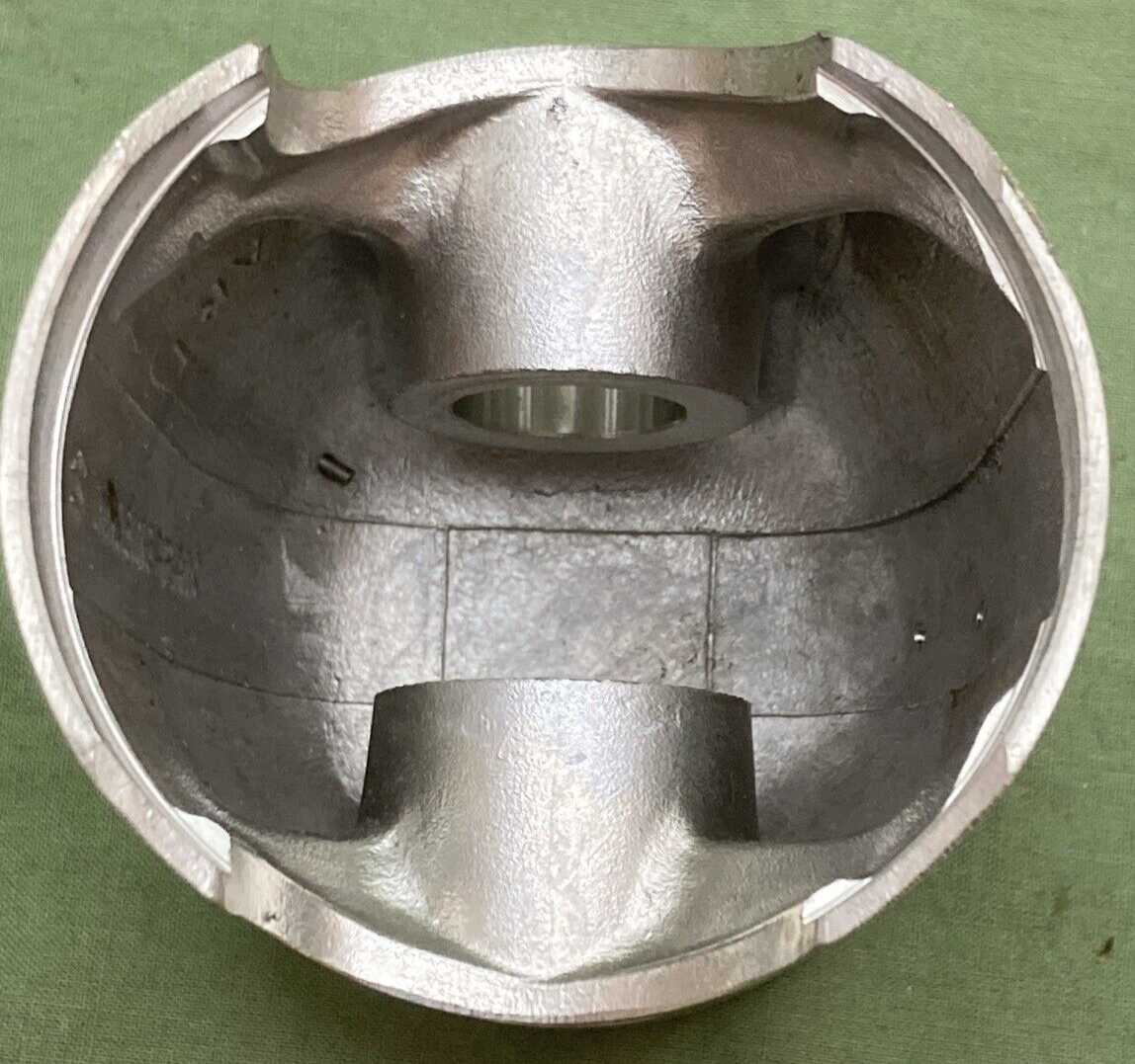 NEW GENUINE SUZUKI 12110-41702 PISTON CRANKSHAFT FOR RM250