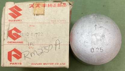 NEW GENUINE SUZUKI 12110-41702 PISTON CRANKSHAFT FOR RM250