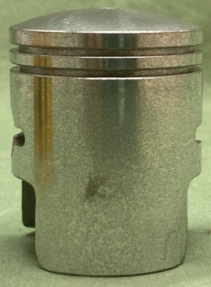 NEW GENUINE SUZUKI 12110-23000 PISTON CRANKSHAFT FOR RV90