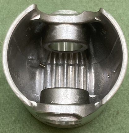NEW GENUINE SUZUKI 12110-41610 PISTON CRANKSHAFT FOR RM100