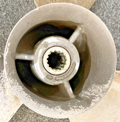 GENUINE MERCURY 48-74268 13 3/4 x 21 STAINLESS Propeller, RH