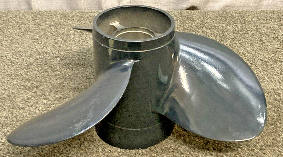 NEW HUSTLER H1- 2455 TURNING POINT ALUMINUM 3 BLADE PROPELLER 15 3/4" X 15"