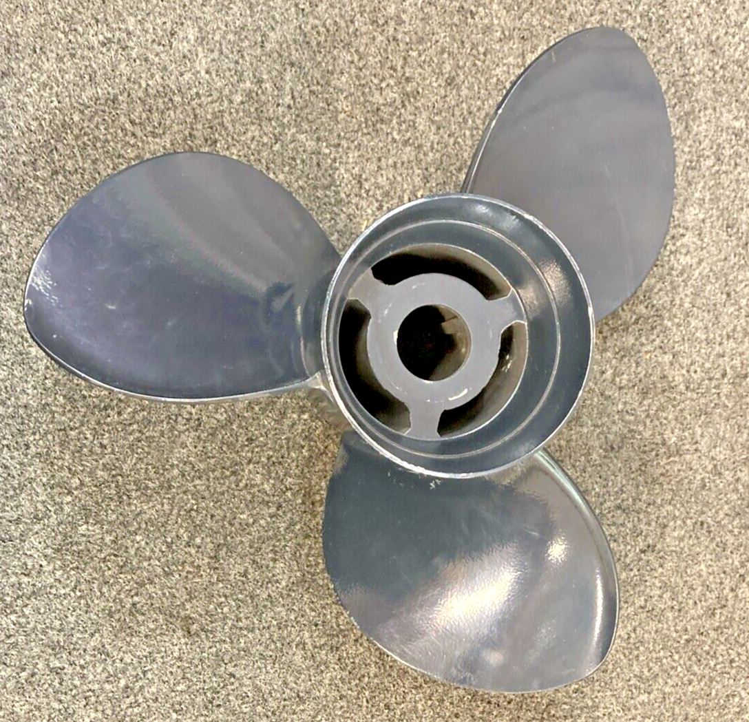NEW HUSTLER H1- 2455 TURNING POINT ALUMINUM 3 BLADE PROPELLER 15 3/4" X 15"