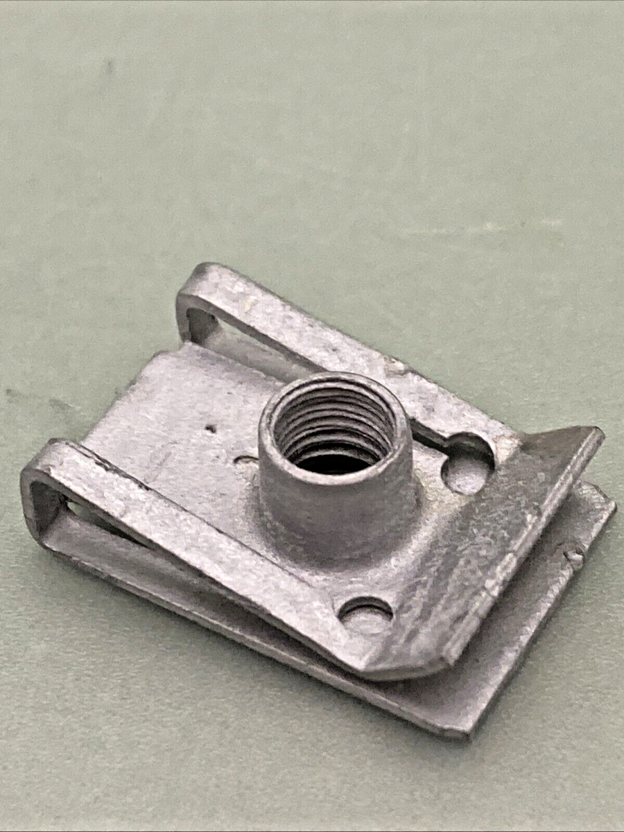 NEW GENUINE DUCATI 85040631A QUICK FASTENING