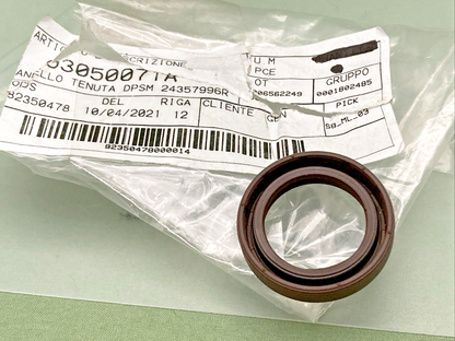 NEW GENUINE DUCATI 93050071A Oil seal 24-35-7