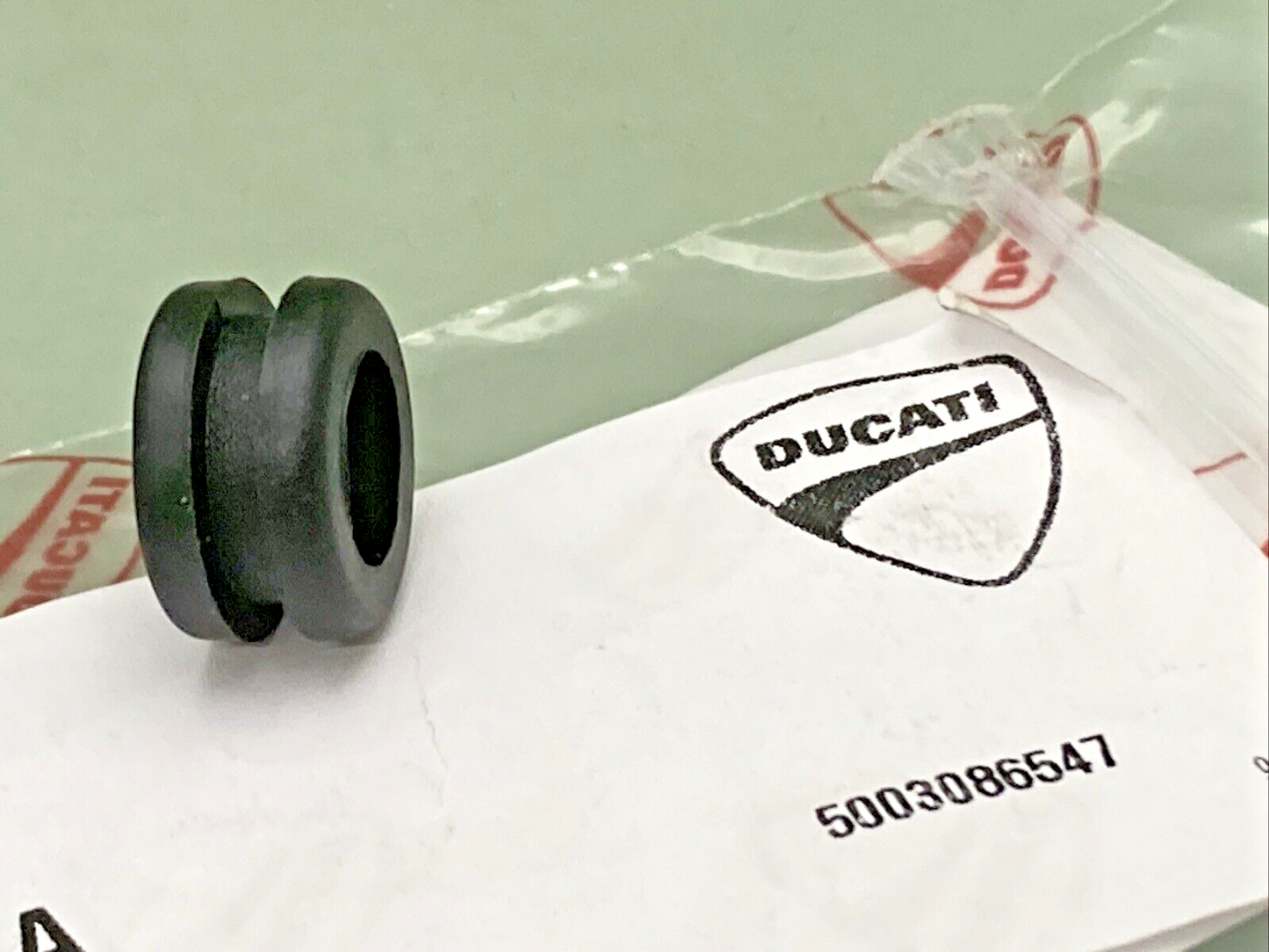 NEW GENUINE DUCATI 75840621A RUBBER PAD