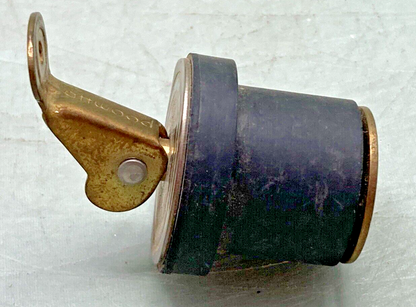 NEW ATTWOOD DECK/BAITWELL 7/8" SNAP PLUG