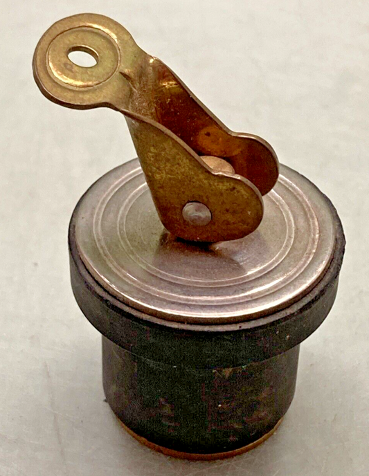 NEW ATTWOOD DECK/BAITWELL 7/8" SNAP PLUG