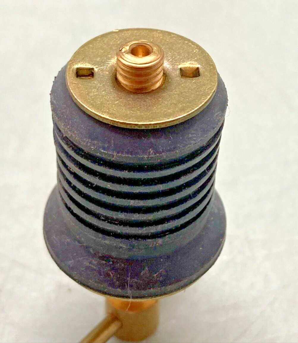QTY 2 NEW 1" TWIST DRAIN PLUG
