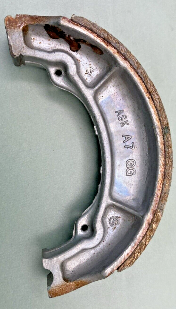 NEW GENUINE YAMAHA 23X-W2536-00 BRAKE SHOE SUPERSEDED BY 3KGW253E-00-00