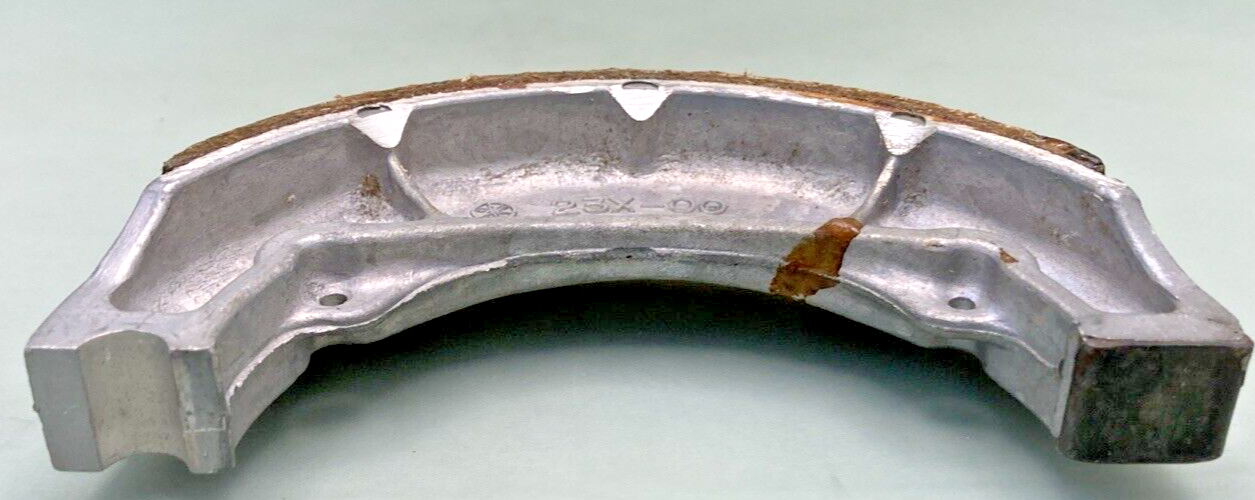 NEW GENUINE YAMAHA 23X-W2536-00 BRAKE SHOE SUPERSEDED BY 3KGW253E-00-00