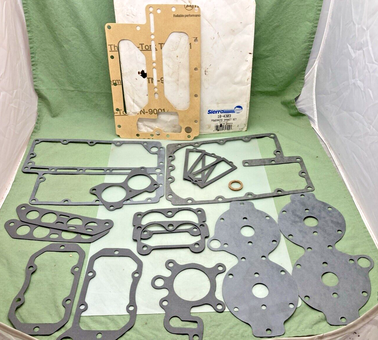 NEW SIERRA 18-4303 POWERHEAD GASKET SET, INCOMPLETE KIT