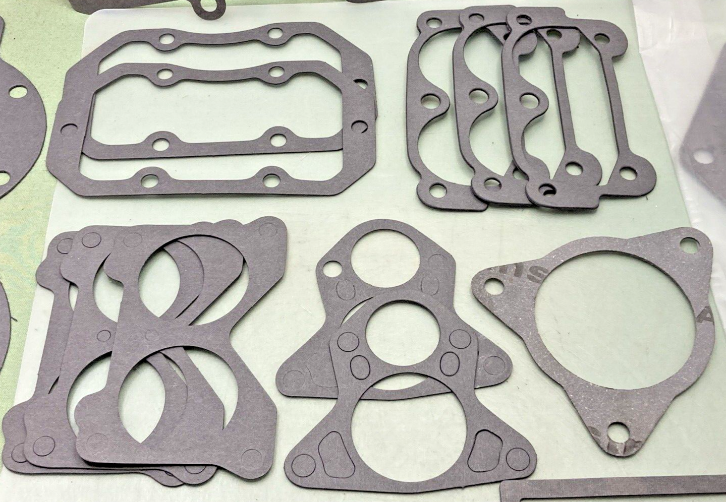 NEW SIERRA 18-4309 GASKET SET, INCOMPLETE KIT