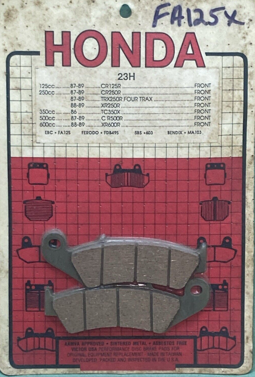 NEW GENUINE HONDA 23H BRAKE PAD SET FRONT SINTERED METAL MOTORCYCLE