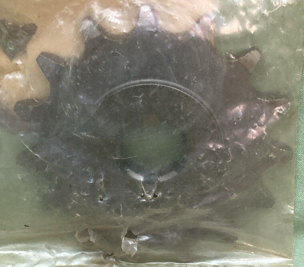 NEW GENUINE LeMans 22-2855 SPROCKET ENGINE 15T FOR SUZUKI 27511-41130