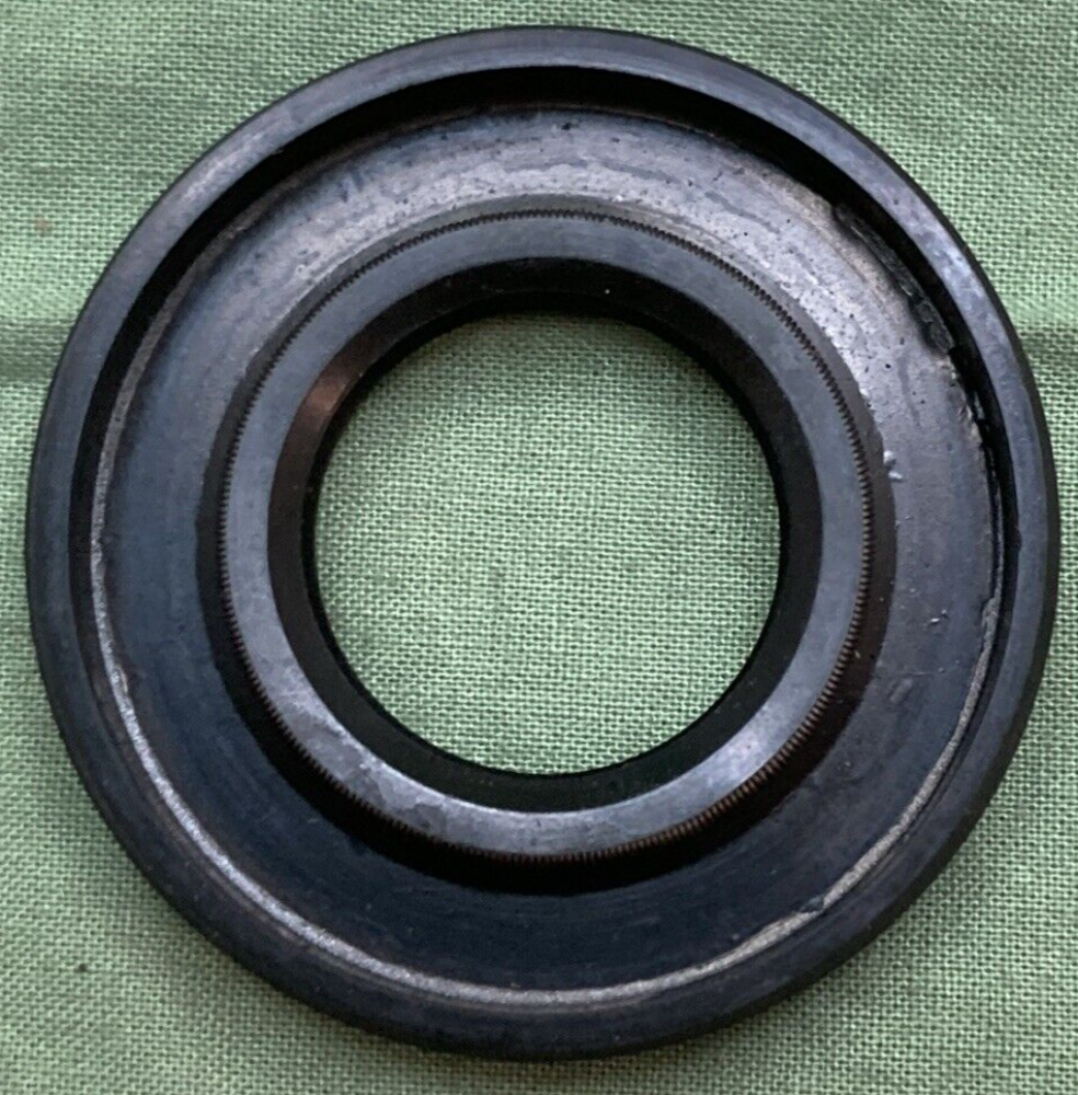 NEW GENUINE SUZUKI 09283-23001 OIL SEAL PISTON CRANKSHAFT MOTORCYCLE OFF-ROAD