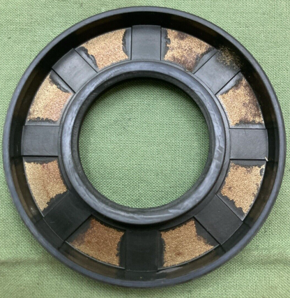 NEW GENUINE SUZUKI 09283-30031 OIL SEAL CRANKSHAFT MOTORCYCLE
