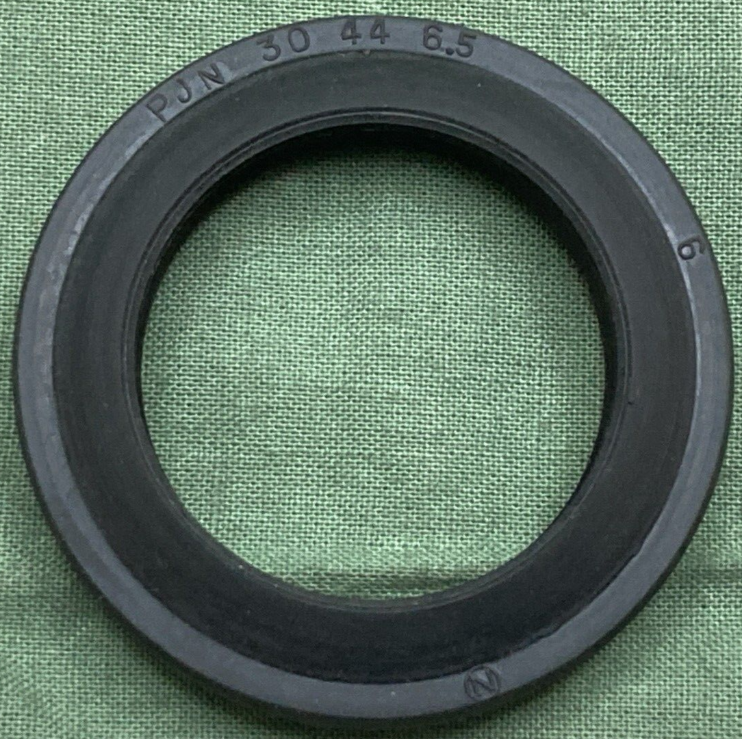NEW GENUINE SUZUKI 09283-30005 OIL SEAL DRIVE SHAFT OFF-ROAD MOTORCYCLE