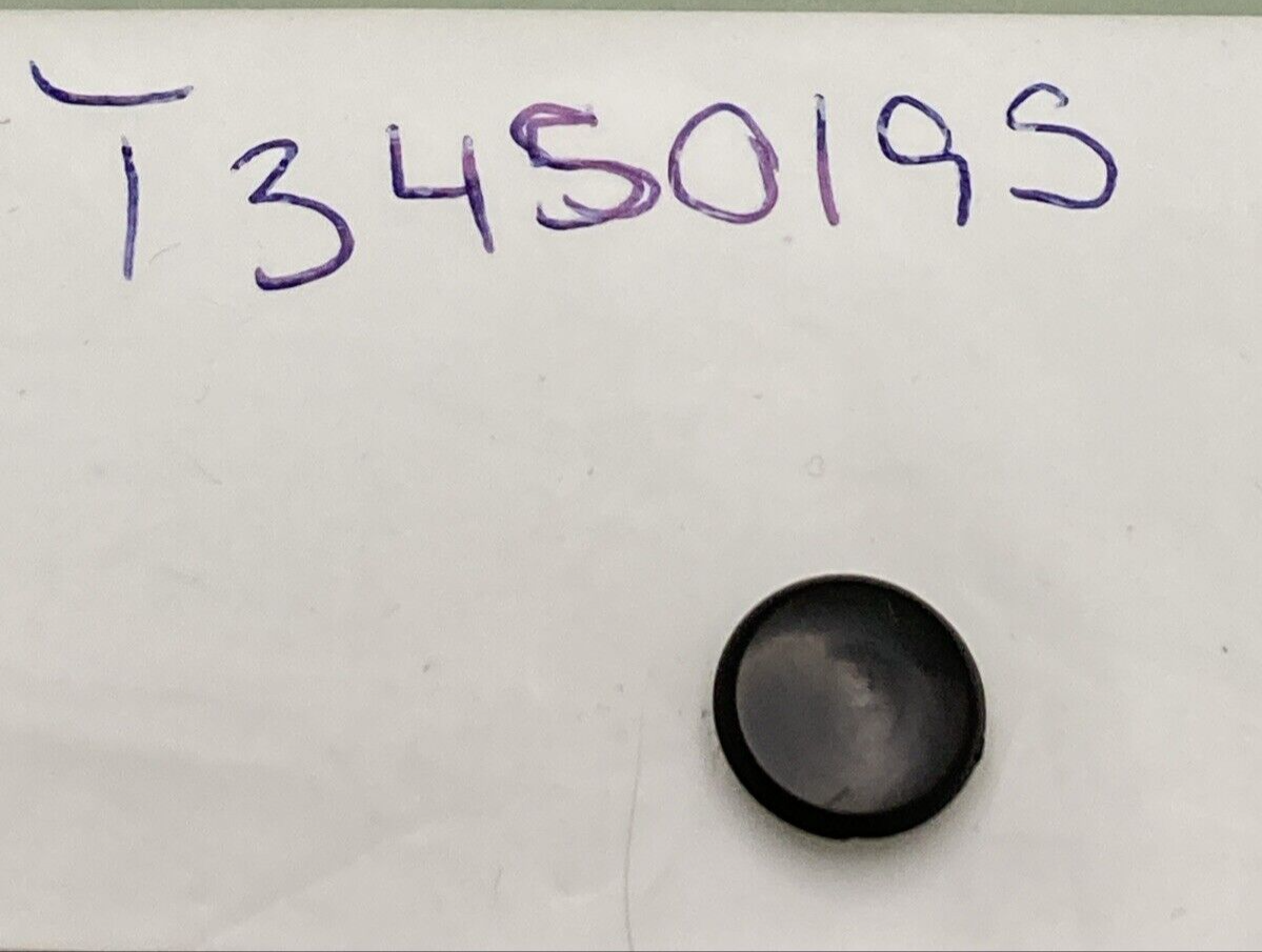 QTY 5 NEW REPLACES TRIUMPH T3450195 Plug, M8 Socket Caphead Black
