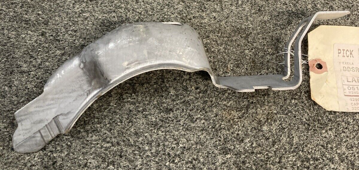 NEW REPLACES MOPAR 05155812AA Hood Hinge, Right