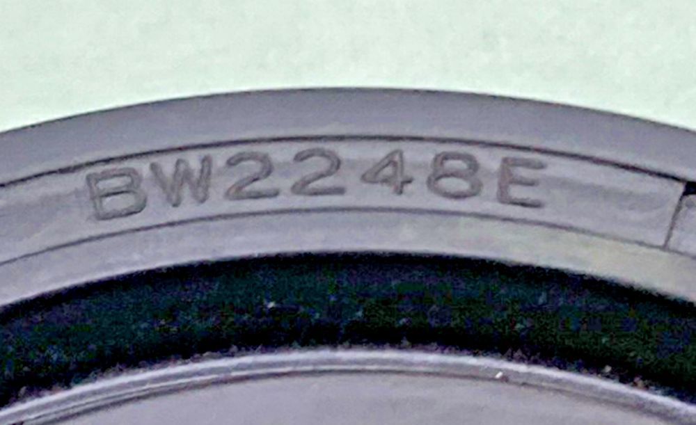 NEW NOK BW2248E OIL SEAL 45X68X15