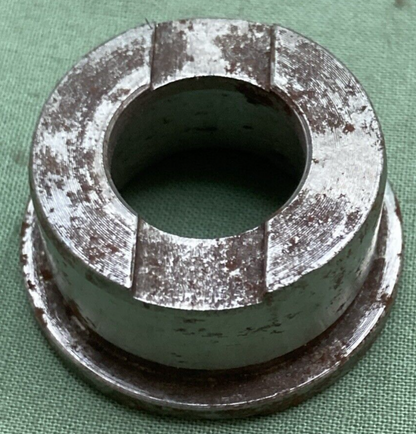 NEW GENUINE SUZUKI 09319-21002 BUSHING DRIVESHAFT