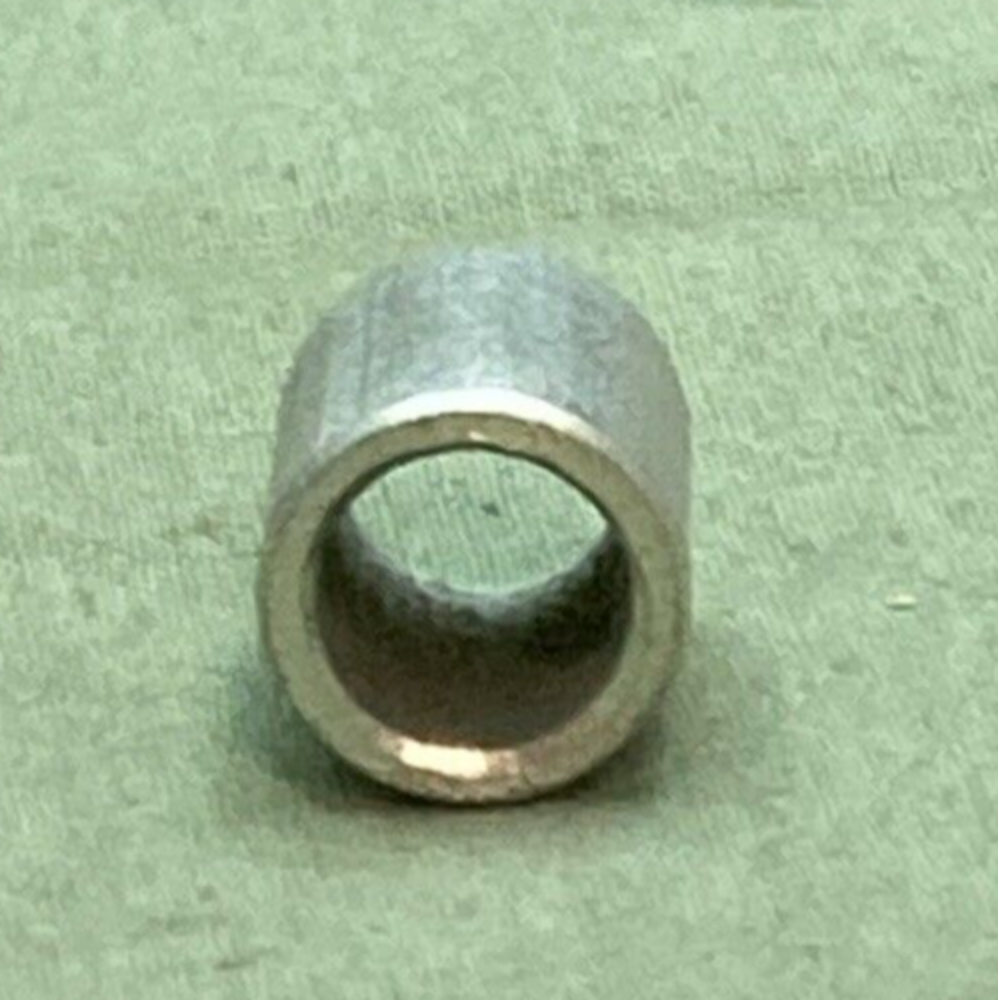 NEW GENUINE SUZUKI 09180-08036 SPACER FUEL TANK 8.8X12X1