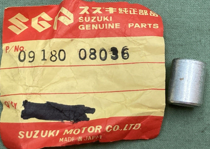 NEW GENUINE SUZUKI 09180-08036 SPACER FUEL TANK 8.8X12X1