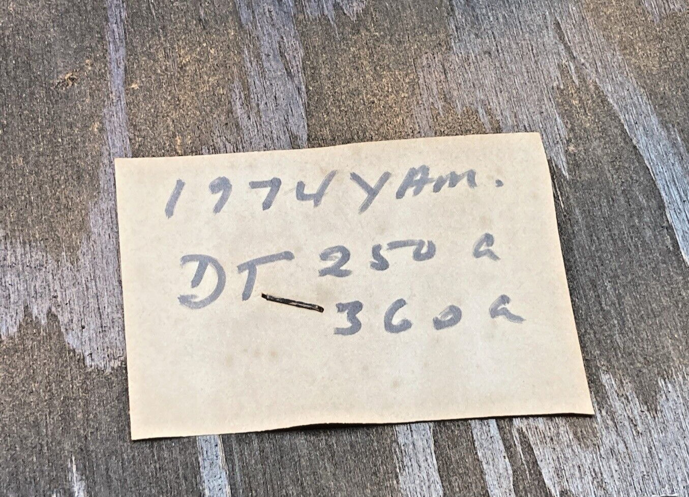 NEW REPLACES YAMAHA DT250A-360A BUDDY SEAT 1974