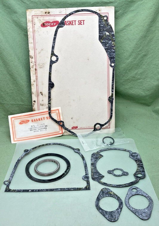 NEW ROCKY 01-0407 GASKET SET FOR YAMAHA RT.1-2