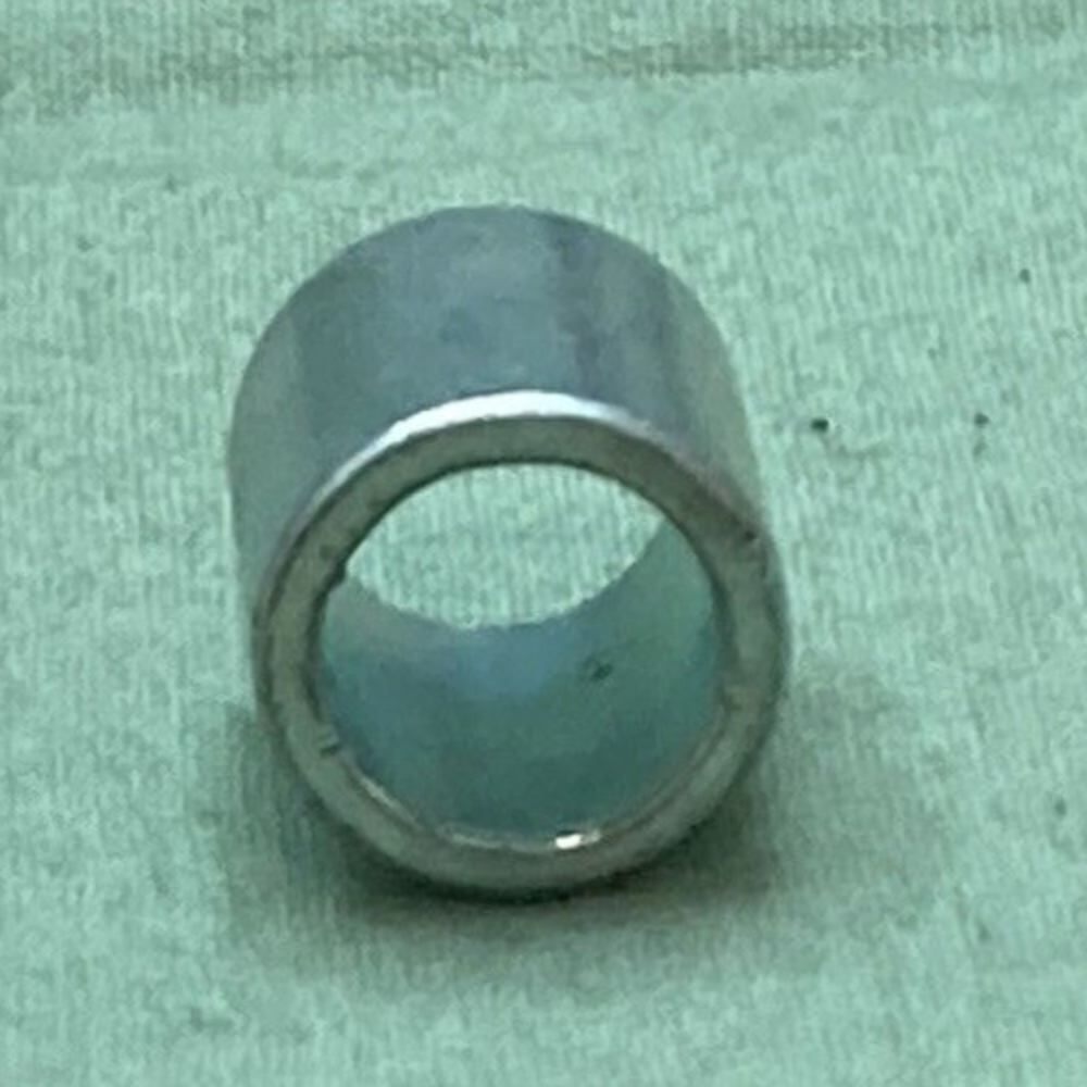 NEW GENUINE SUZUKI 09180-08003 Fuel Tank Spacer