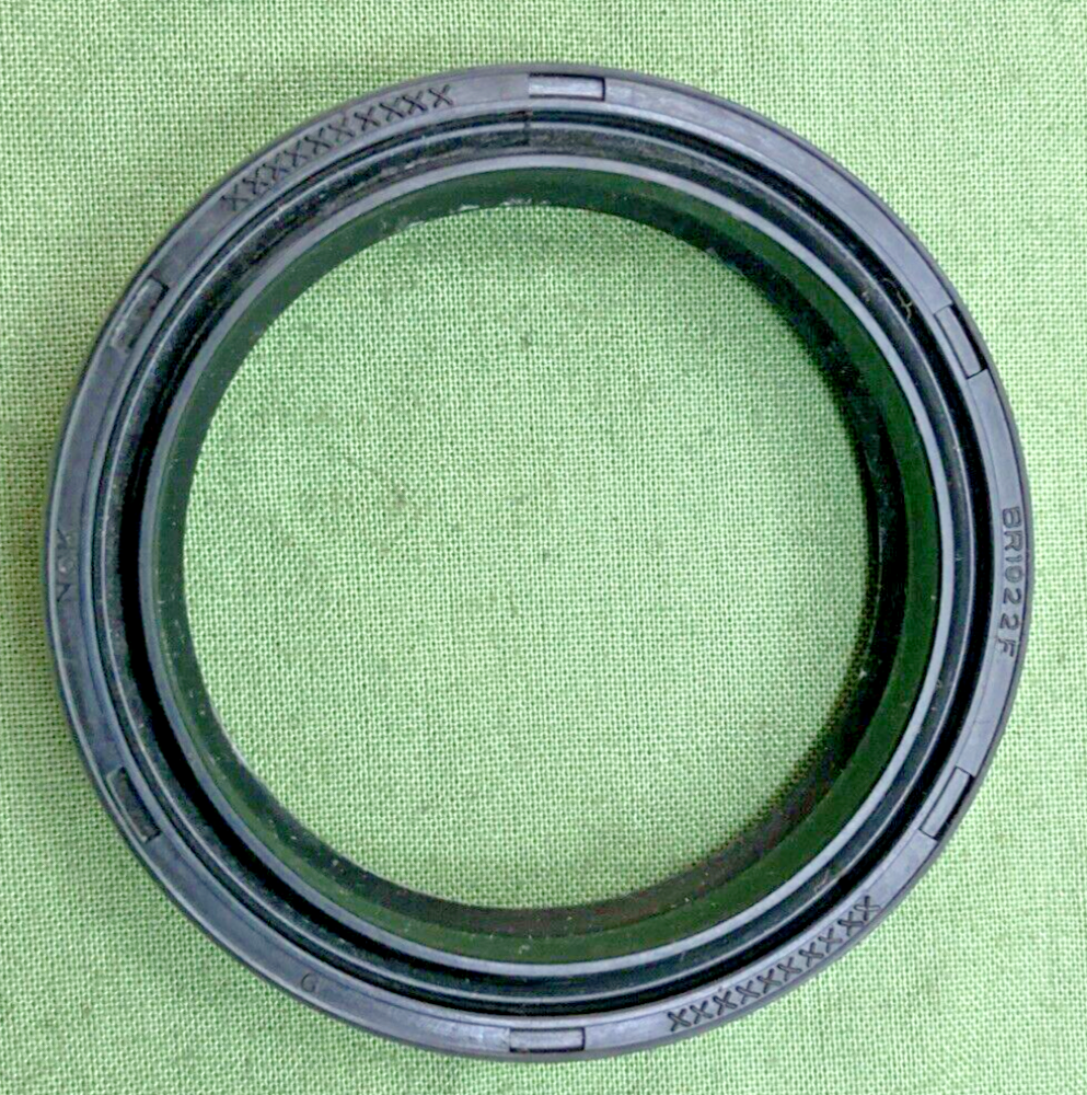 NEW NOK BR1922F DOUBLE LIP OIL SEAL