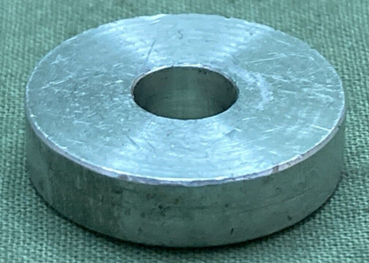 NEW GENUINE SUZUKI 09180-06041 Spacer Front Fender