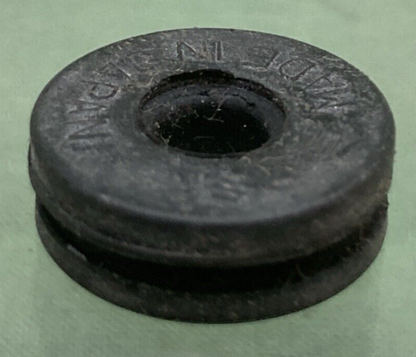 NEW GENUINE SUZUKI 09320-05006 CUSHION