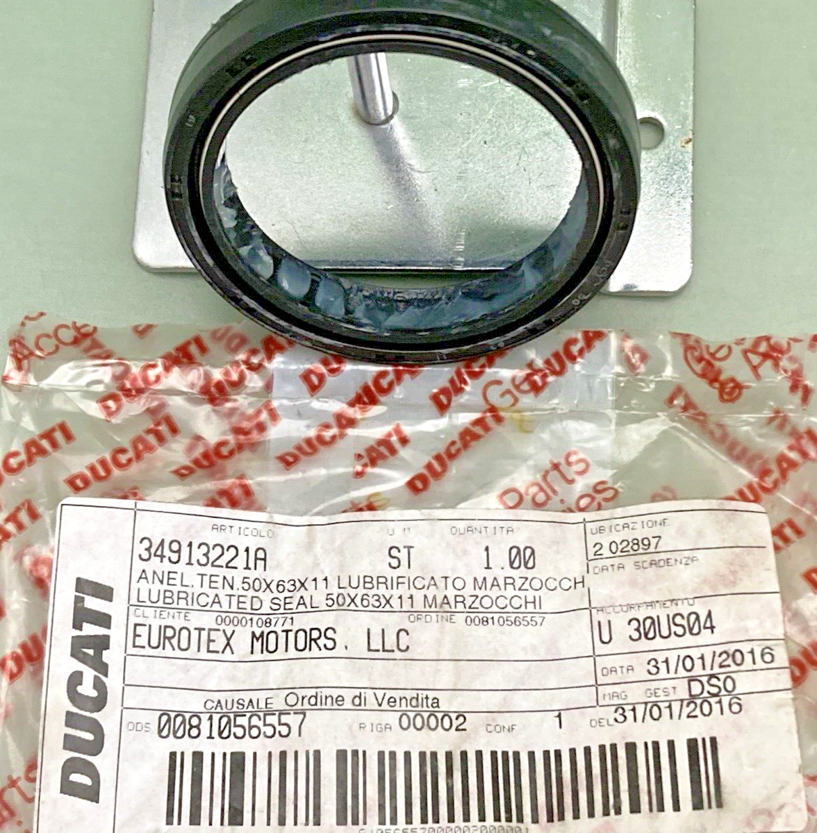 NEW GENUINE DUCATI  34913221A SEAL OIL, FORK