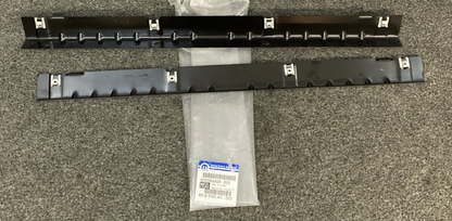QTY 2 NEW GENUINE MOPAR 68193093AC Fascia Support Bracket
